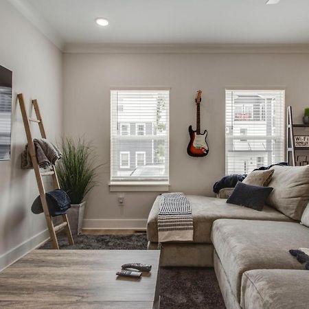Classy, Cozy, Close To Downtown Nashville Exterior photo