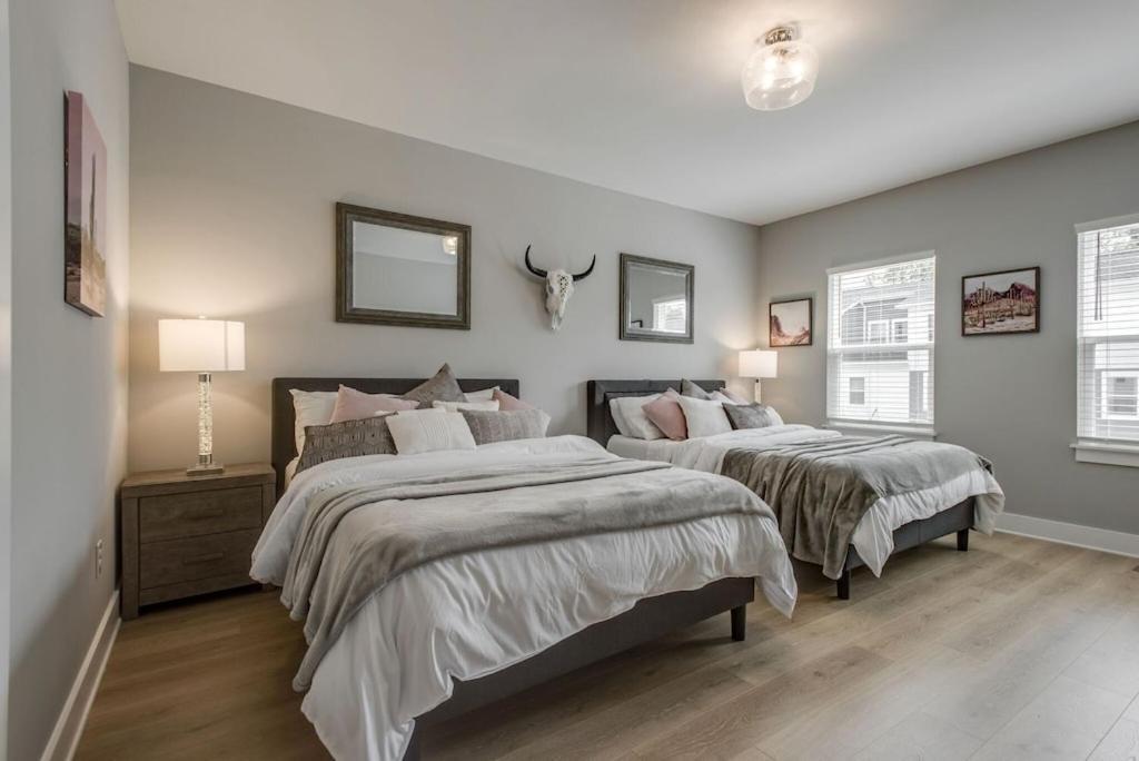 Classy, Cozy, Close To Downtown Nashville Exterior photo